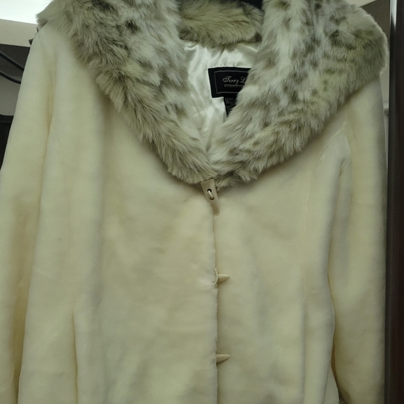 Jacket - Picture 2 of 3